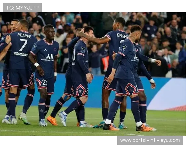 勒阿弗尔1-3不敌巴黎圣日耳曼，升班马主场难阻强敌